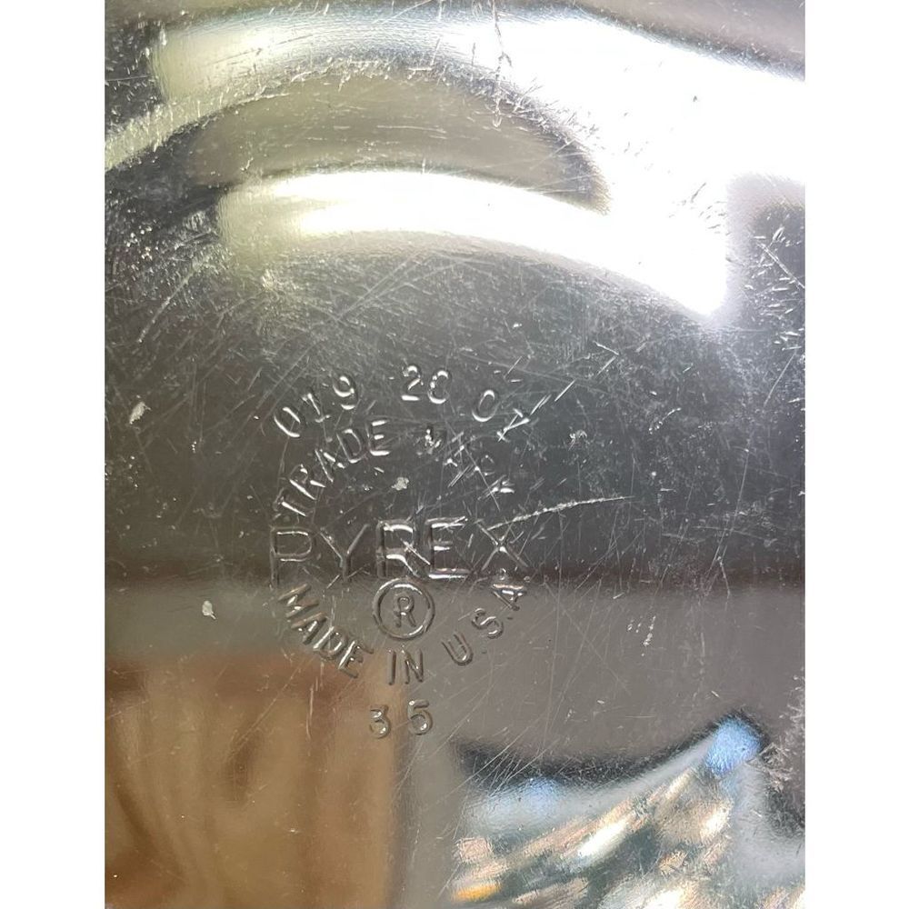 Pyrex 20 oz bowl‎ - Picture 10 of 10